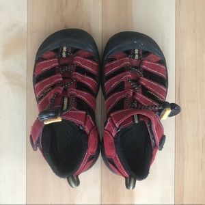 Keen Boy’s Sandal size 10